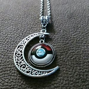 POKEMON NECKLACE