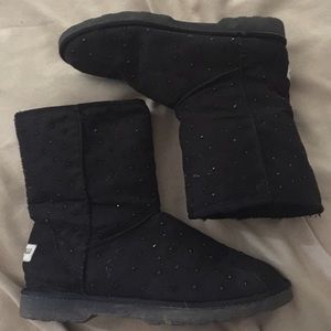 Black Fuzzy boots