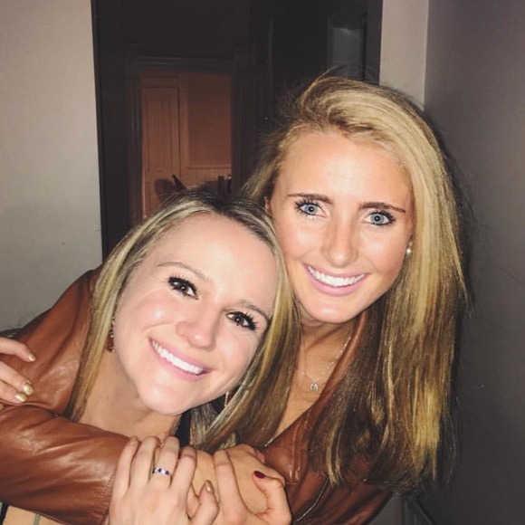 Meet your Posher, Christen - Picture 1 of 1