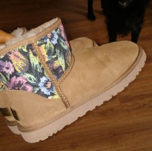 Floral grunge uggs FIRM UNLESS BUNDLED