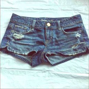 Low rise denim shorties