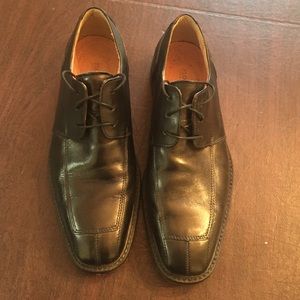 Men's Florsheim dress shoes