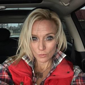 Meet your Posher, Camille