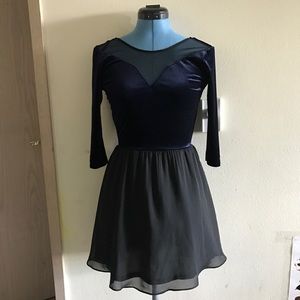 h&m blue velvet dress