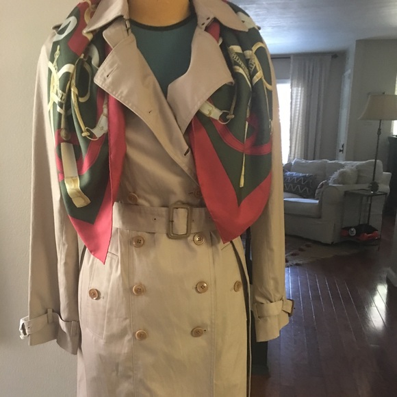 Banana Republic Jackets & Blazers - ❄️Banana Republic Trench Coat NWT❄️