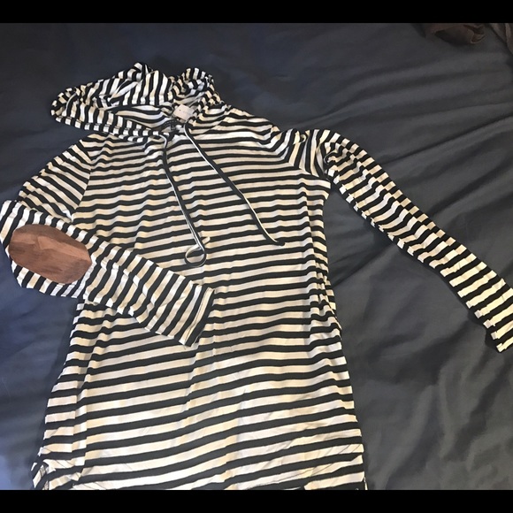 Staccato Tunic Hoodie (Stitch Fix)