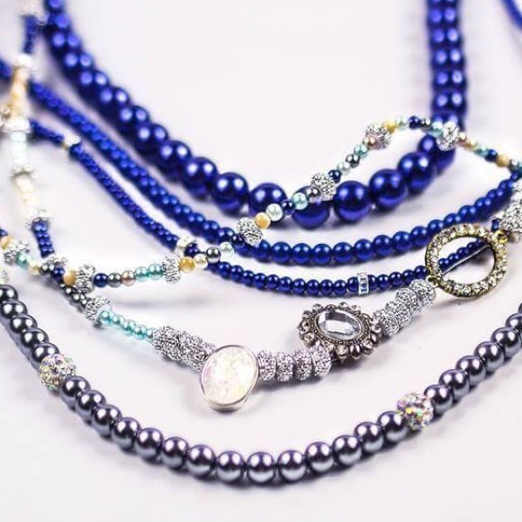 LALA MOTIFS EXCLUSIVE ELEGANT GODDESS NECKLACE! - Picture 4 of 4