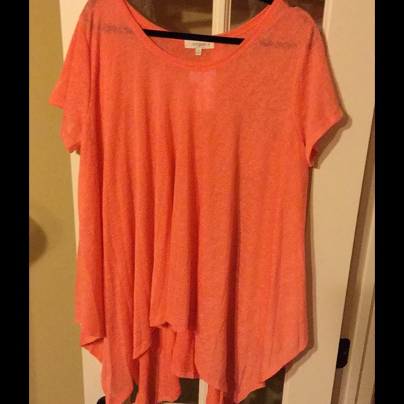 Umgee peach top
