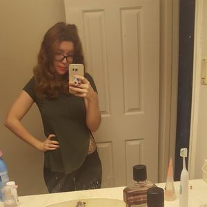 Meet your Posher, Abby