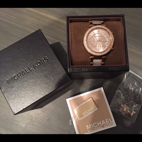 Authentic Michael Kors Rose Gold Watch main image 4