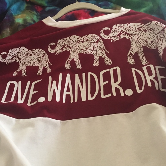 Love.wander.dream shirt - Picture 3 of 3