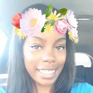 Meet your Posher, April