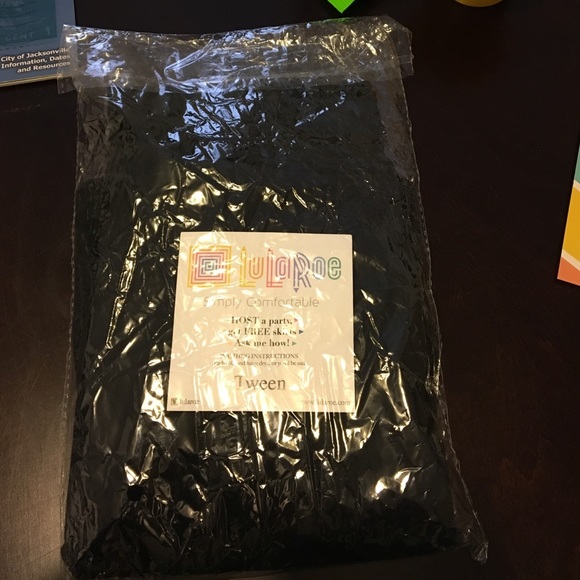 Lularoe tween black leggings