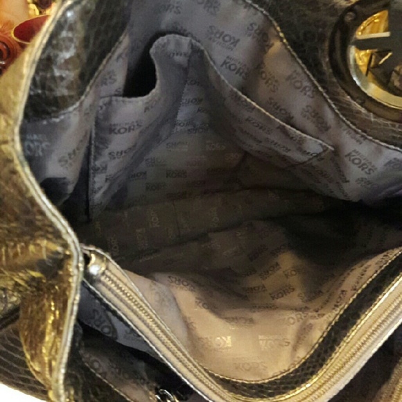 Mk handbag - Picture 3 of 4