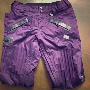 Volcom Snow pants