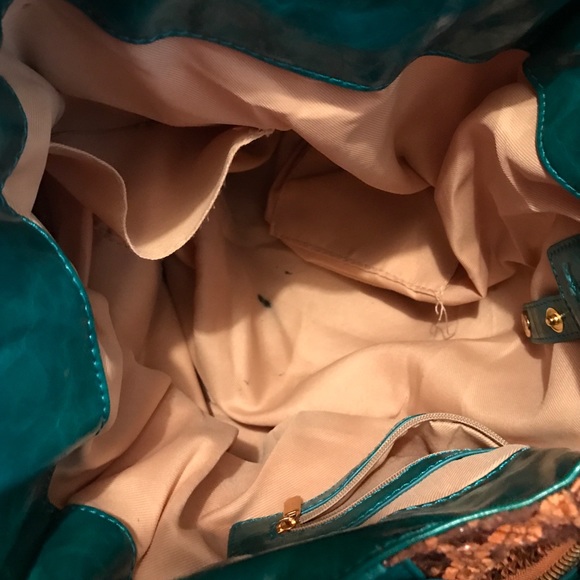 Handbag - Picture 3 of 3