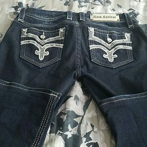 Rock Revival Iselin Jeans