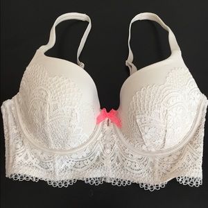 Victoria's Secret Demi-Buste BRAND NEW