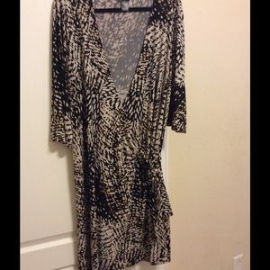 3/4 sleeve plus size printed wrap dress