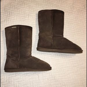 Bearpaw Chocolate women's boots