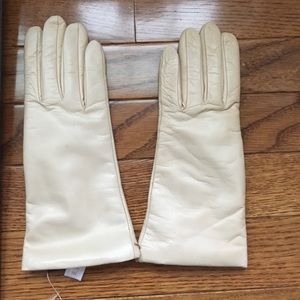 Italian leather gloves cream cashmere lined mew