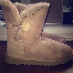 SOLD -- UGG Boots