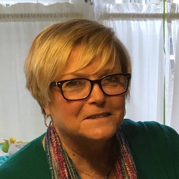 Meet your Posher, Nancy