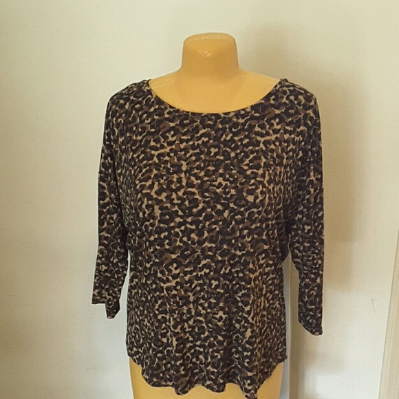 3/4 sleeves Leopard tunic