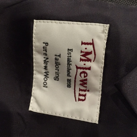 2-Piece T.M. Lewin charcoal suit - Picture 4 of 4