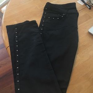 H&M super skinny low waist blk jeans w stud detail