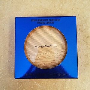 Oh darling higlither by Mac