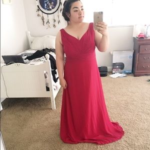 Long red beautiful dress size 16-18 or XXL