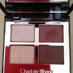 CHARLOTTE TILBURY Vintage Vamp PALETTE