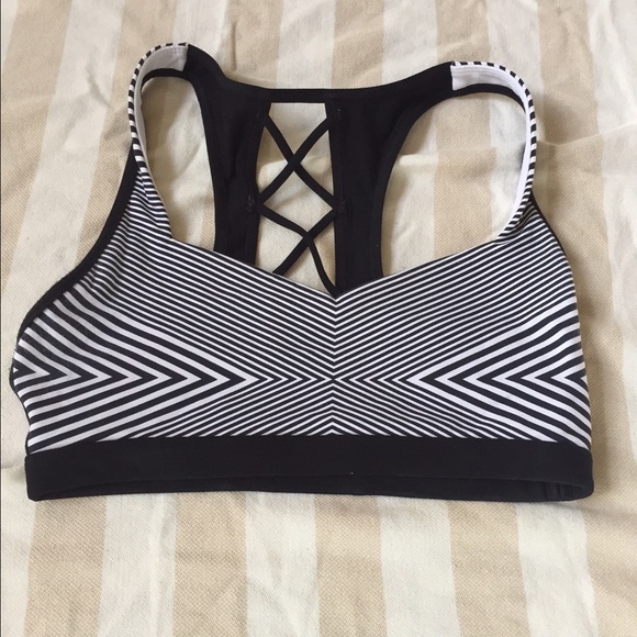 Lorna Jane Other - Lorna Jane black and white bra