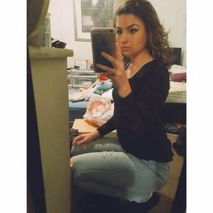 Meet your Posher, Lacey