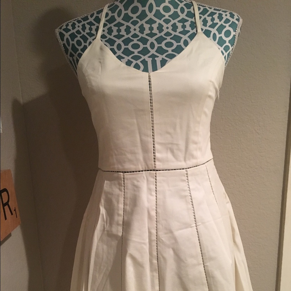 Beautiful white dress by Parker