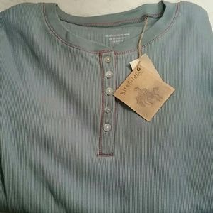 Henley long sleeve tee