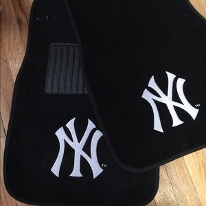 Yankee NYY set of 2 car mats