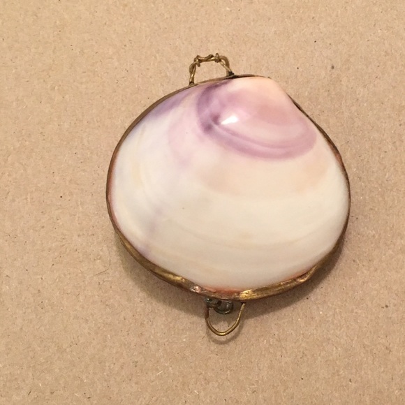 Mermaid Shell Pillbox / Earring Holder