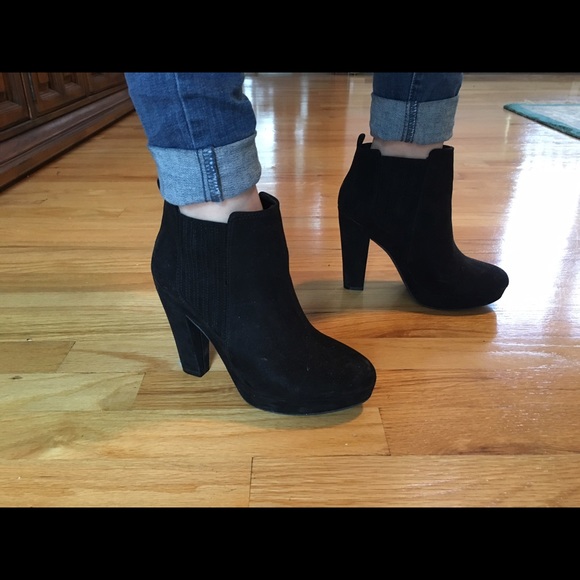 H&M Suede Black Booties - Picture 2 of 3