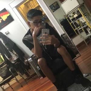 Meet your Posher, Ethan