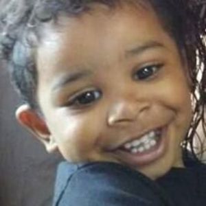 Meet your Posher, Tia