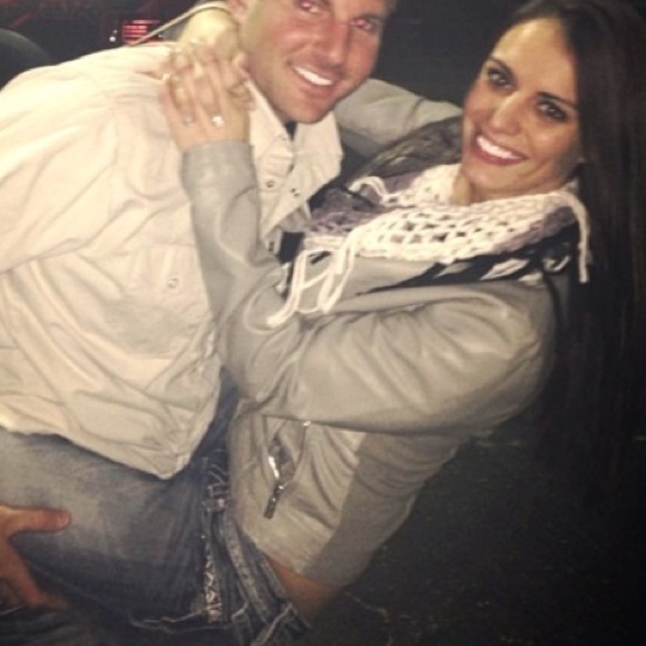 Scarf - Picture 2 of 2