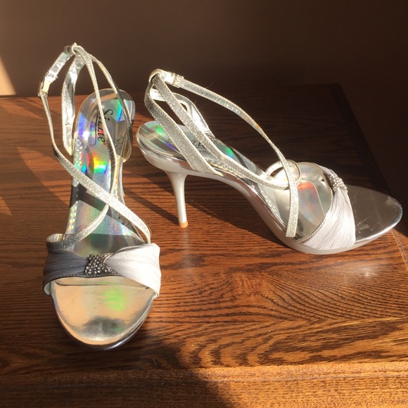 Sizzle silver heels