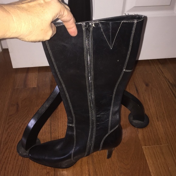 Anne Klein boots 8 1/2