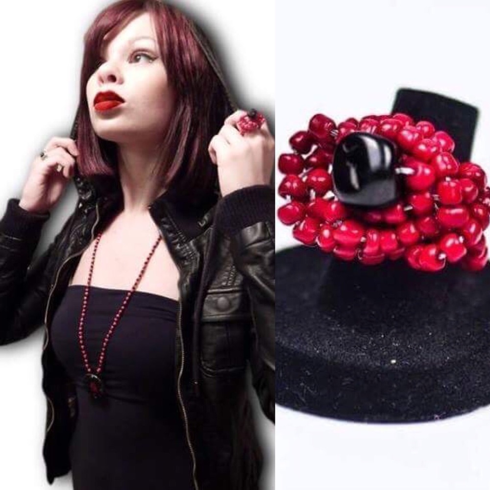 EXCLUSIVE Goth SEED BEADED RING! Size 6-7