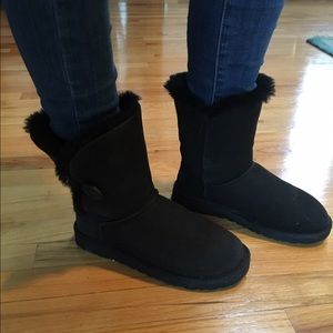 UGG Australia Women's Bailey Button Boots Black