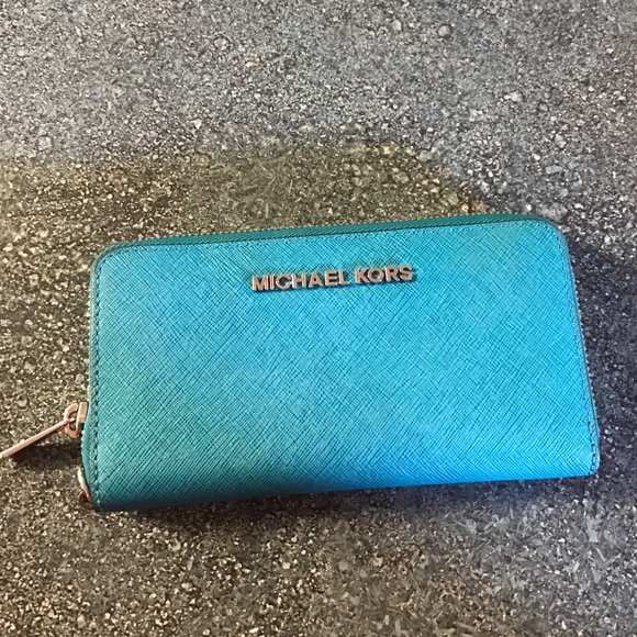 Michael Kors wallet