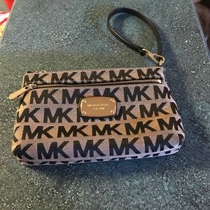 Michael Kors wristlet