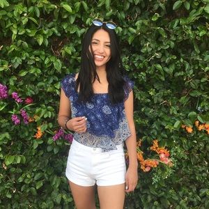 Meet your Posher, Ariana